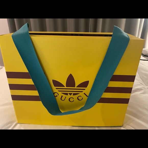 adidas x Gucci authentic track jacket (Extremely Rare) - Authentic - Used - Picture 8 of 8